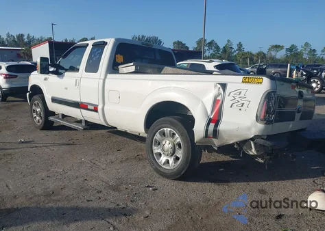 2011 Ford F-250 Xl z USA, uszkodzony, nr VIN 1FT7X2B61BEA83189